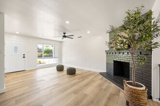 222 Bonny Knoll Rd in Roseville, CA - Building Photo - Building Photo