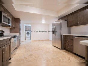 1104 E Bell De Mar Dr in Tempe, AZ - Building Photo - Building Photo