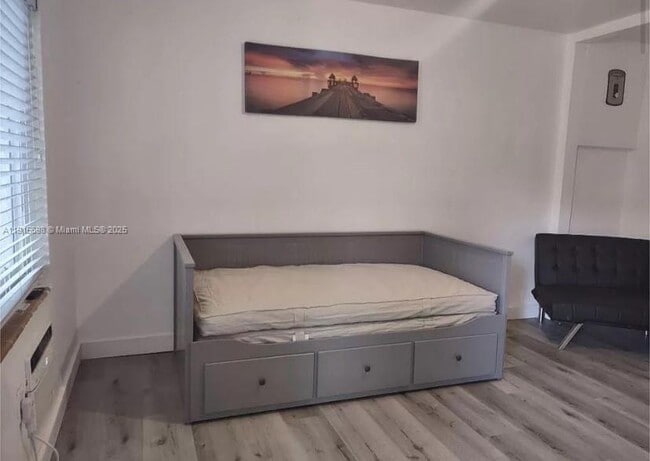 635 SW 16th Ave in Miami, FL - Building Photo - Building Photo