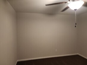 2903 Crossfell Rd in Spring, TX - Foto de edificio - Building Photo