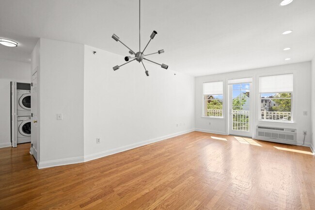 1 Independence Way in Jersey City, NJ - Building Photo - Building Photo