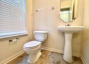 29546 S Legends Bend Dr in Spring, TX - Building Photo - Building Photo