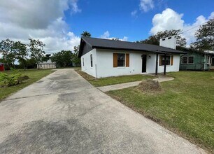114 Alabama St in Orange, TX - Foto de edificio - Building Photo