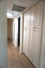 8558 E Portland St, Unit 8558 E Portland St in Scottsdale, AZ - Building Photo - Building Photo
