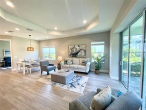 12432 Palatka Dr in Venice, FL - Building Photo - Building Photo