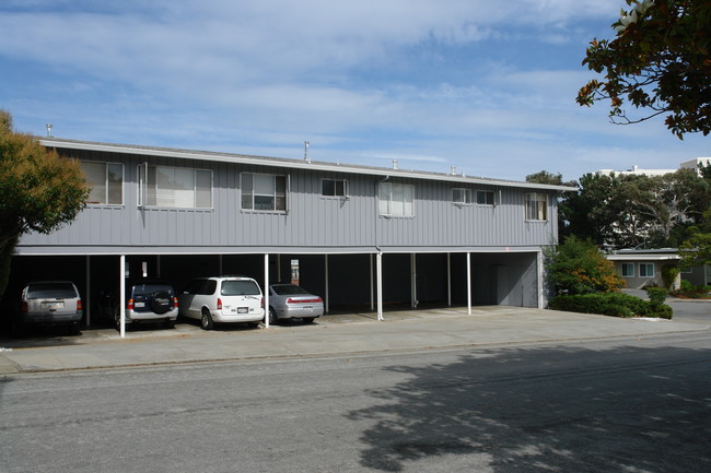 1721 Marco Polo Way in Burlingame, CA - Building Photo - Building Photo