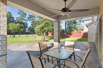 8127 Caroline Ridge Dr in Humble, TX - Building Photo - Building Photo