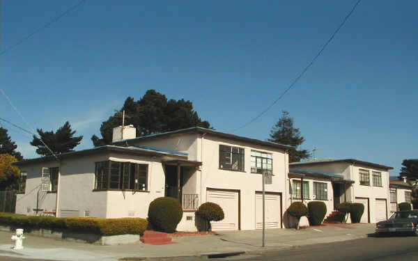 1119-1121 Dwight Way in Berkeley, CA - Building Photo - Building Photo