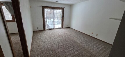 9201 29th Ave N in Minneapolis, MN - Foto de edificio - Building Photo