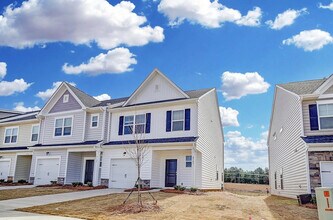 8147 Sheffield Dr. in Sherrills Ford, NC - Building Photo - Building Photo
