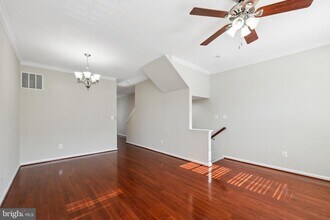 6260 Aster Haven Cir in Haymarket, VA - Building Photo - Building Photo
