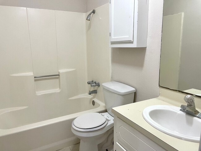 6905 Sun Dr in Pharr, TX - Building Photo - Building Photo