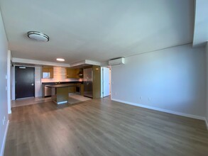 1200 QUEEN EMMA St in Honolulu, HI - Building Photo - Building Photo