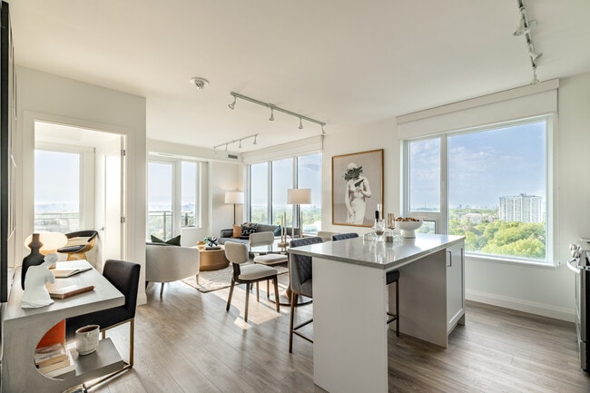 The Whitney on Redpath