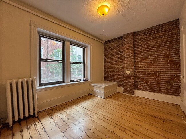 53 Joy St, Unit 1