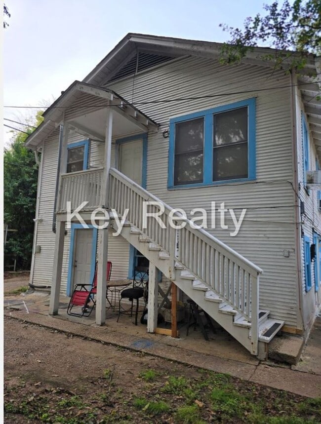 2307 Elliott St in Alexandria, LA - Building Photo - Building Photo