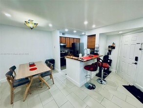 2900 S University Dr, Unit 9103 in Davie, FL - Building Photo - Building Photo