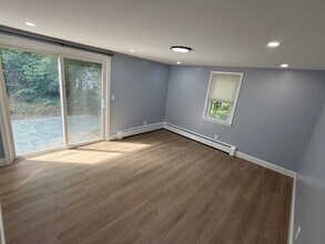 191 Stoney Cliff Rd in Barnstable, MA - Building Photo - Building Photo