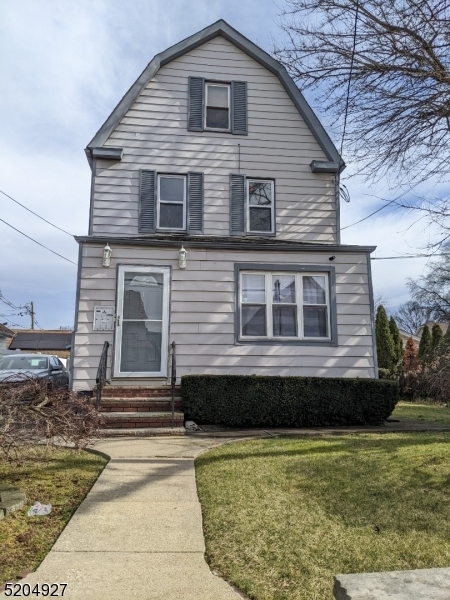 1045 Prospect St in Hillside, NJ - Foto de edificio