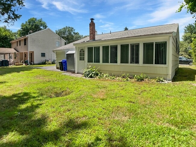 12 Ashby Rd in Bedford, MA - Building Photo - Building Photo