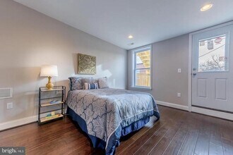 23 N East Ave in Baltimore, MD - Building Photo - Building Photo