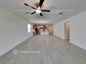 14246 17 Ct E in Parrish, FL - Building Photo - Building Photo