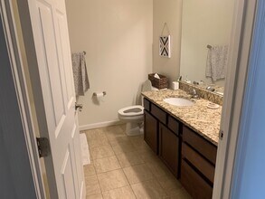 Stratford Court Apartments in Cincinnati, OH - Foto de edificio - Building Photo