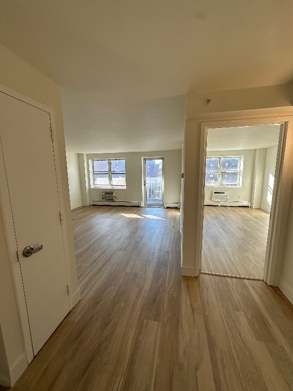 2-21 Beach 80th St in Queens, NY - Foto de edificio - Building Photo