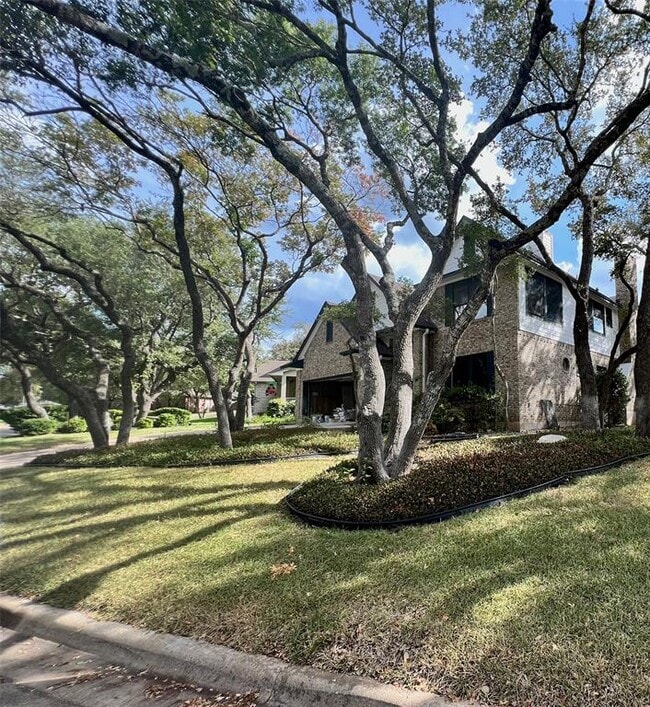 3914 Latimer Dr in Austin, TX - Building Photo - Building Photo