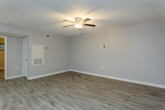 2810 Beauchamp St in Houston, TX - Building Photo - Building Photo