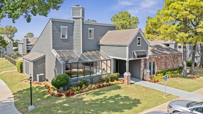 Polo Club Apartments