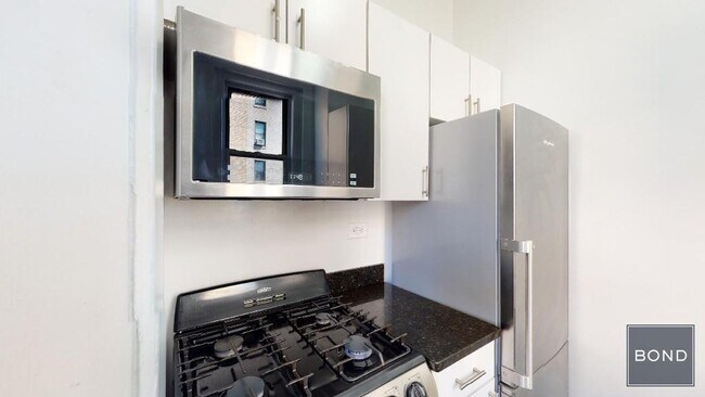 120 W 86th St in New York, NY - Building Photo - Building Photo