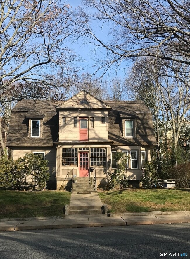 property at 371 Prospect St