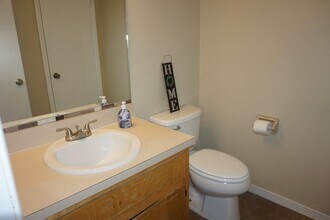 2109 Dunes Way Dr W in Jacksonville, FL - Building Photo - Building Photo