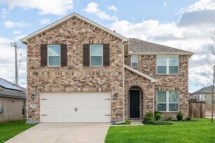 2800 Weston Road in Aubrey, TX - Building Photo