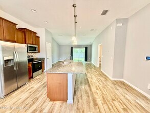 6044 Patriots Landing Ln in Jacksonville, FL - Building Photo - Building Photo