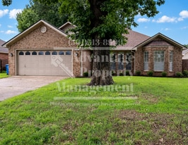 2905 Adam St in Conway, AR - Building Photo