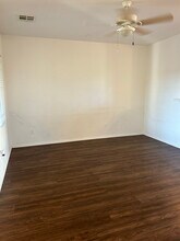 6630 Flaminian Ln in North Las Vegas, NV - Foto de edificio - Building Photo