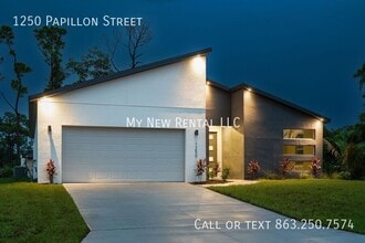 1250 Papillon St in North Port, FL - Building Photo - Building Photo