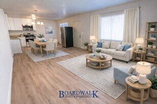 253 E Crestone Ave in South Salt Lake, UT - Building Photo