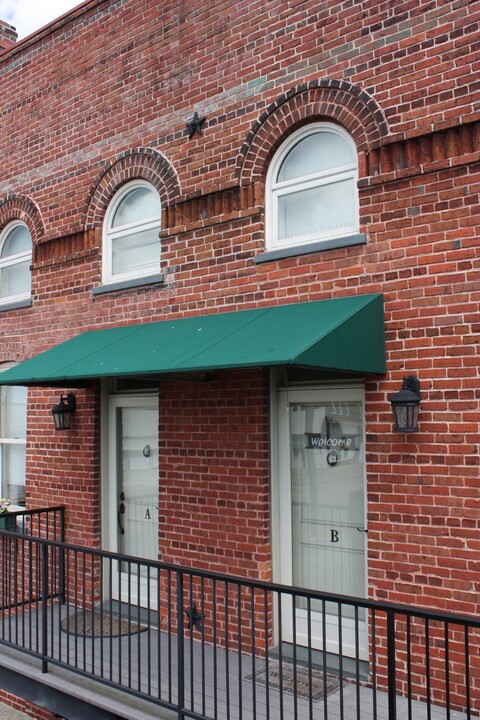 915 High St in Portsmouth, VA - Building Photo
