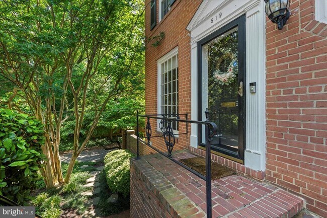 919 S Lee St in Alexandria, VA - Building Photo - Building Photo