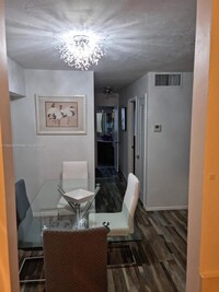 1498 Jefferson Ave, Unit 303 in Miami Beach, FL - Building Photo - Building Photo