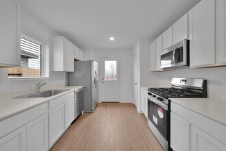 533 Brook Terrance Ln in Willis, TX - Building Photo - Building Photo