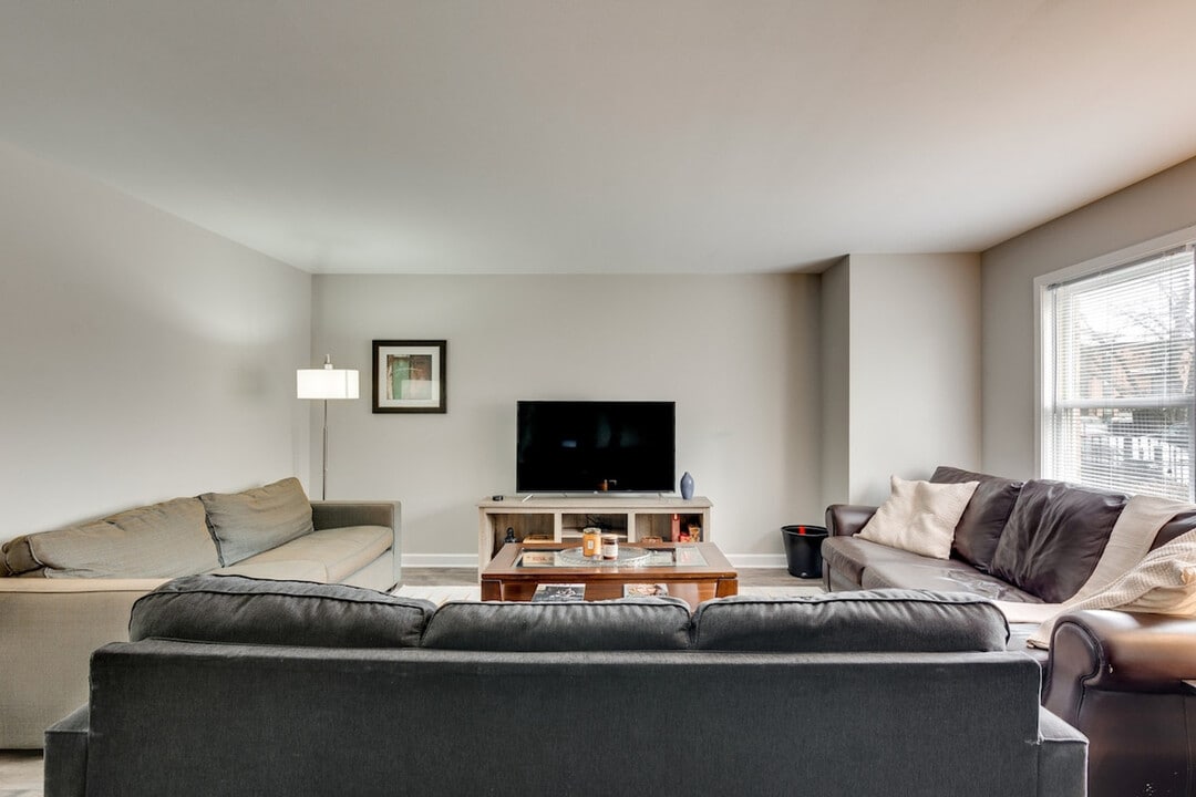 226 S Hoyne Ave, Unit SI ID1255618P in Chicago, IL - Foto de edificio