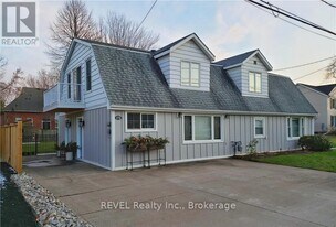 478 Gate St in Niagara-On-The-Lake, ON - Building Photo