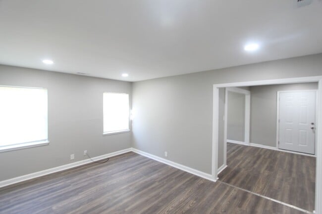7808 Vienna Ave in Birmingham, AL - Building Photo - Building Photo