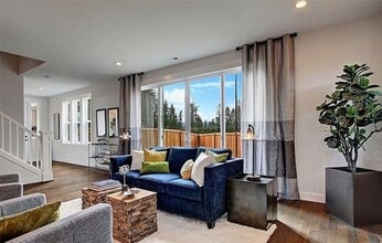 33154 Holly Ave SE in Black Diamond, WA - Building Photo - Building Photo