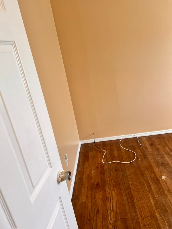 270 Louise Ave in Patchogue, NY - Building Photo - Building Photo