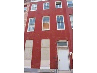 1803 W Lexington St in Baltimore, MD - Building Photo